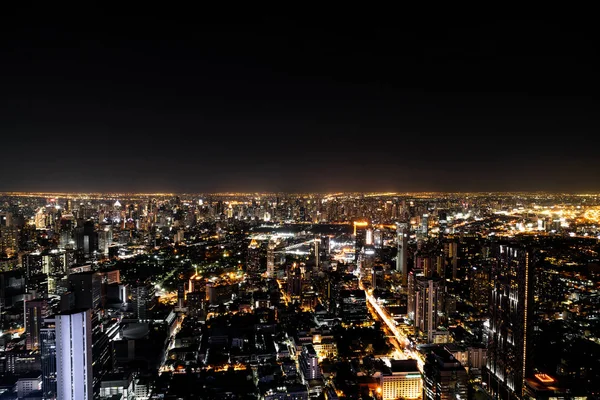 美丽的城市与建筑和建筑在曼谷城市 sca — 图库照片
