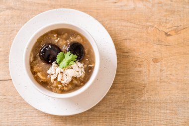 Kızarmış Balık Maw kırmızı et suyu çorbası Yengeç 