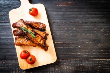 Izgara Barbekü kaburga domuz