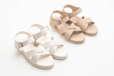 kadın deri sandalet