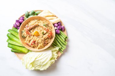 Chili Yapıştır kaynamaya yengeç veya Hindistan cevizi m ile yengeç ve soya sos ile