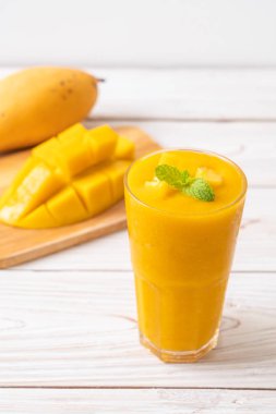 taze mango smoothies 