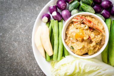 Chili Yapıştır kaynamaya yengeç veya Hindistan cevizi m ile yengeç ve soya sos ile