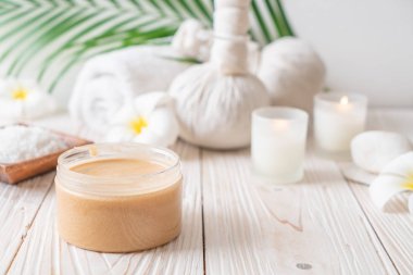 Spa uygulamaları üzerinde ahşap arka plan belirleme