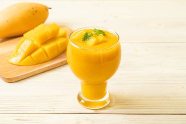 taze mango smoothies 