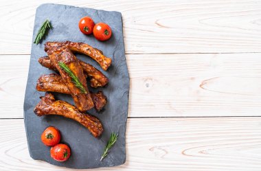 Izgara Barbekü kaburga domuz