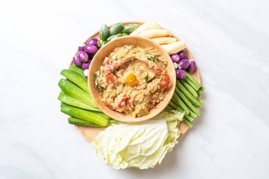 Chili Yapıştır kaynamaya yengeç veya Hindistan cevizi m ile yengeç ve soya sos ile