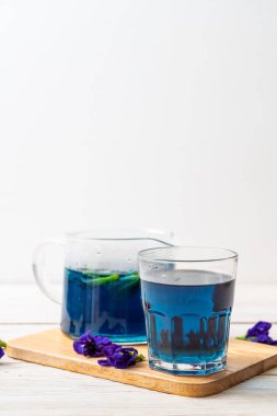 kelebek bezelye suyu