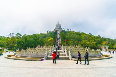 Hong Kong - 21 Şubat 2019: Tian Tan Buda aka Big Buddha olduğunu 