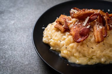 gevrek domuz pastırması risotto