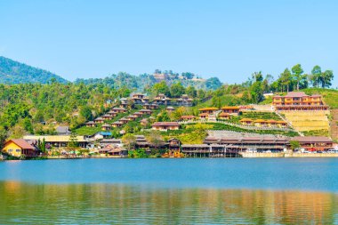 Rak Thai, Mae Hong Son, Tayland Çinli bir yerleşim yasağı.