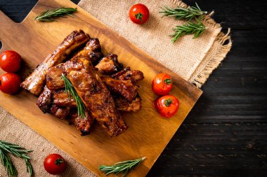 Izgara Barbekü kaburga domuz