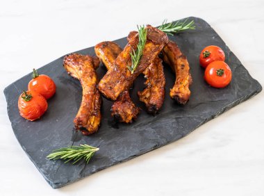 Izgara Barbekü kaburga domuz