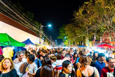 Chiang Mai Tayland - 17 Şubat 2019: Tha-Pae kapısı çok courtya