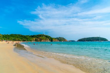 Güzel tropikal plaj ve deniz 