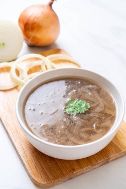 soğan çorba kasesi