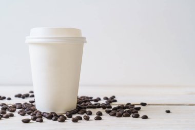 Paket servisi olan restoran kahve fincan kağıt