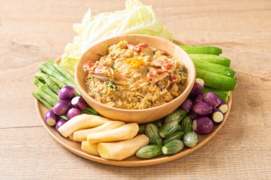 Chili Yapıştır kaynamaya yengeç veya Hindistan cevizi m ile yengeç ve soya sos ile