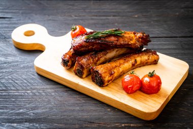 Izgara Barbekü kaburga domuz