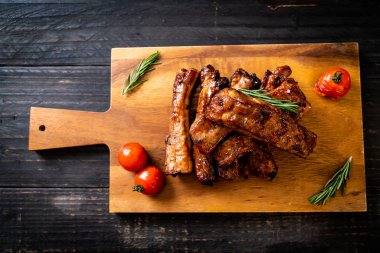 Izgara Barbekü kaburga domuz