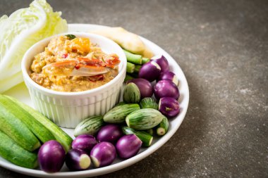 Chili Yapıştır kaynamaya yengeç veya Hindistan cevizi m ile yengeç ve soya sos ile