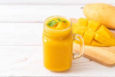 taze mango smoothies 