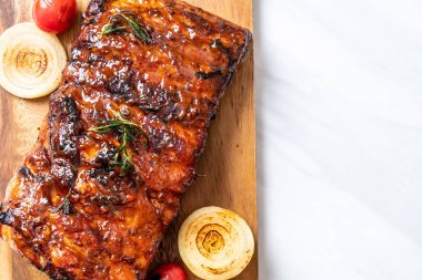 Izgara Barbekü kaburga domuz