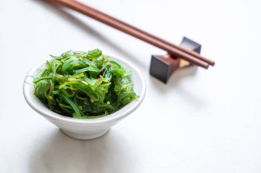 Yosun Salata-Japon tarzı