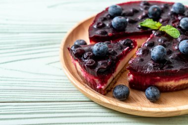 yaban mersini peynirli kek