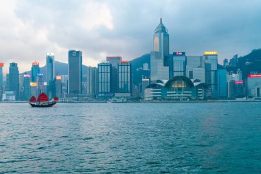 Hong Kong - 20 Şubat 2019: Victoria Limanı'Hong sahne 