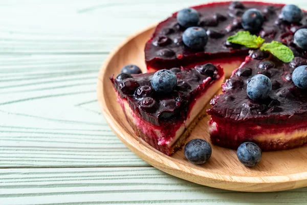 yaban mersini peynirli kek