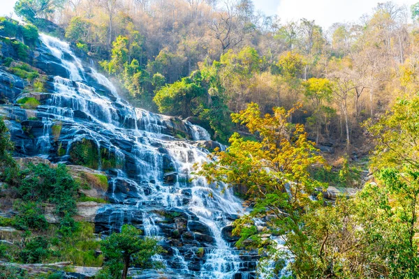 Cascade de Mae Ya à Chiang Mai, Thaïlande — Photo