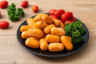 domuz eti kokteyl sosis