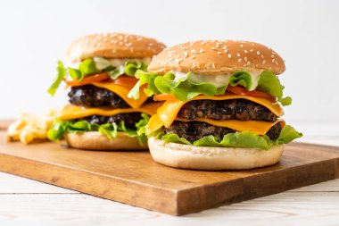 Taze lezzetli hamburger. 