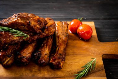 Izgara Barbekü kaburga domuz