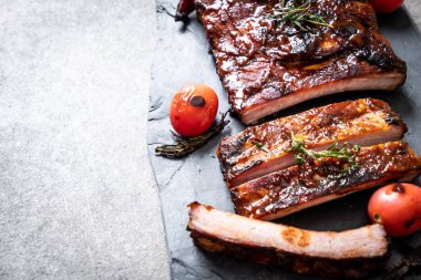 Izgara Barbekü kaburga domuz