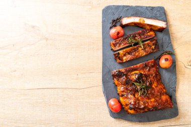 Izgara Barbekü kaburga domuz