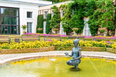 Mirabell Bahçe Salzburg City