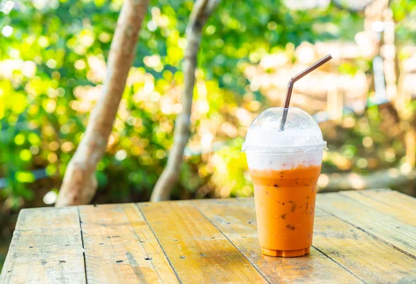 Taza de té de leche tailandesa helada —  Fotos de Stock