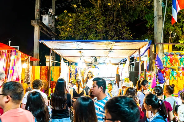 Chiang Mai Tayland - 17 Şubat 2019: Tha-Pae kapısı çok courtya — Stok fotoğraf