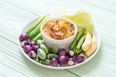 Chili Yapıştır kaynamaya yengeç veya Hindistan cevizi m ile yengeç ve soya sos ile