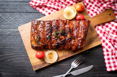 Izgara Barbekü kaburga domuz