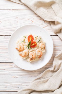 karides ile İtalyan risotto