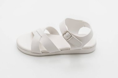 kadın deri sandalet