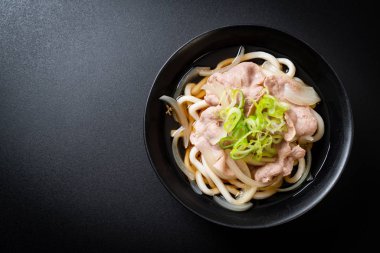 shoyu udon ramen noodle pork (Shoyu Ramen ile)