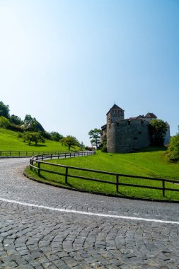 Vaduz Kalesi, resmi bir ikametgâh tahsisi o güzel Mimarlık
