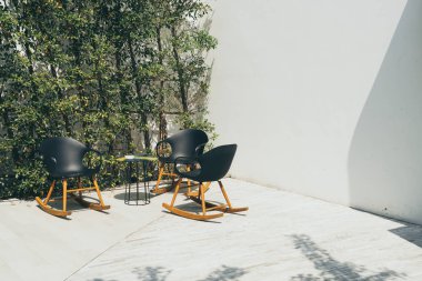 veranda güverte ve sandalye 