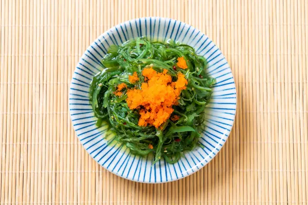 Yosun Salata karides yumurta - Japon tarzı