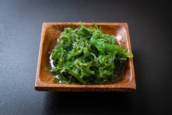 Ensalada de algas marinas estilo japonés —  Fotos de Stock