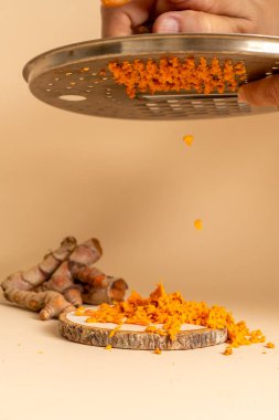 taze zerdeçal Dilimleme 